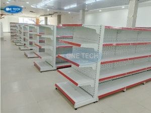 Kệ quảng cáo tôn đục lỗ tại Quảng Nam